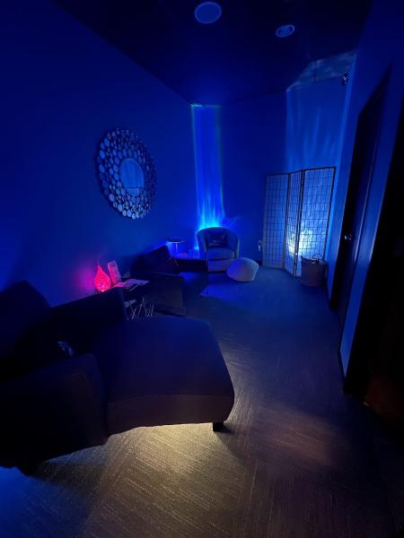 Infinity Float Center