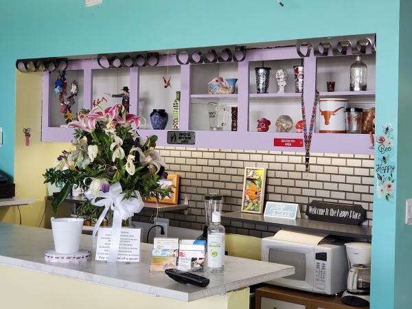 Bee Creative Ceramics