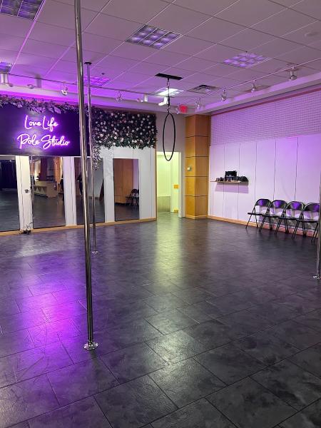 Love Life Pole Studio