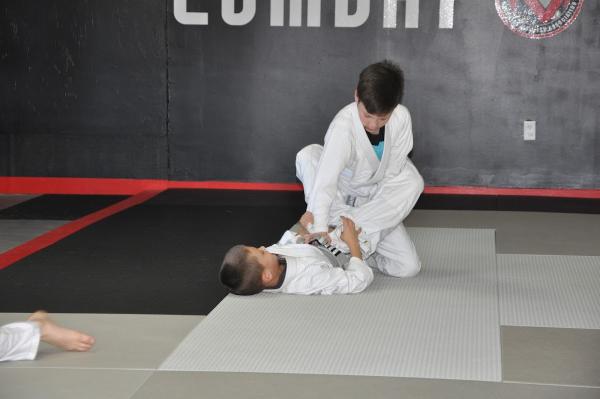 Dragons den Combat Sports