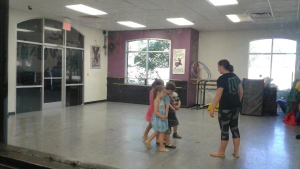 Rhythm & Motion Dance Center