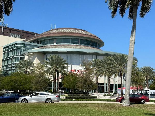 Raymond F. Kravis Center For the Performing Arts