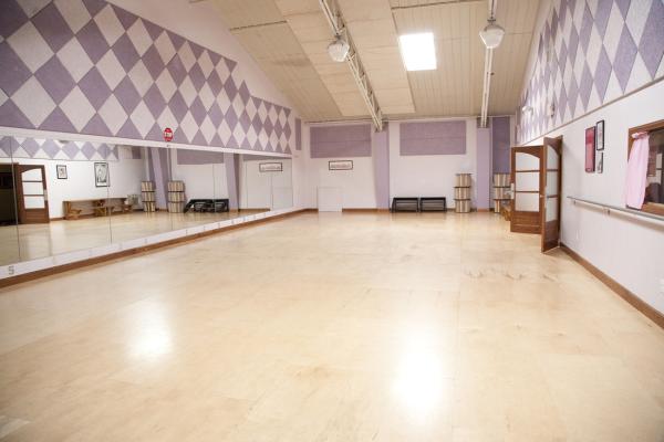 Sue Hewitt Dance Studio