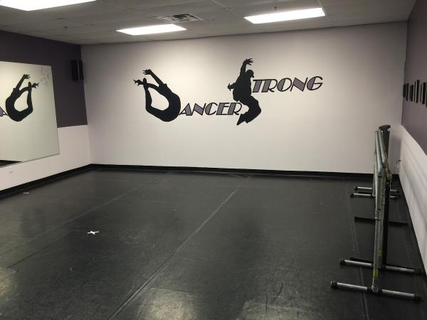 Dancer Strong Academy