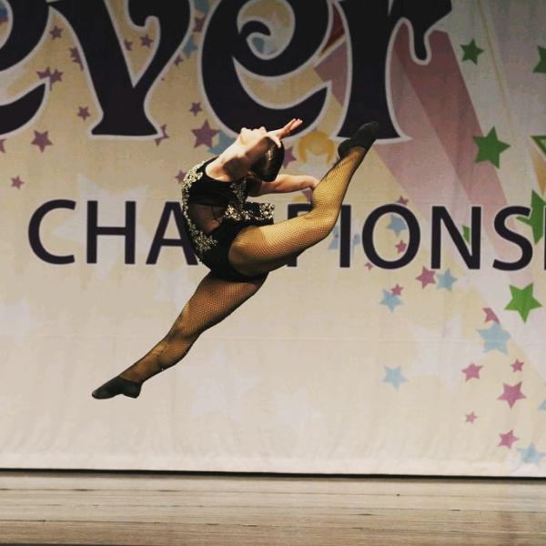 Be Famous Dance Center