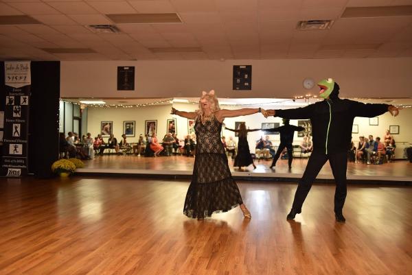Salón de Baile Dance & Fitness Studio