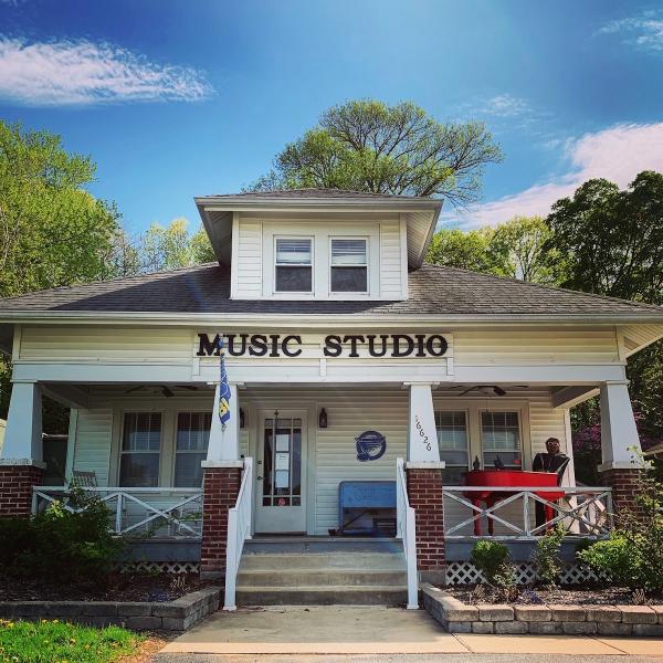 89th Key Music Studio