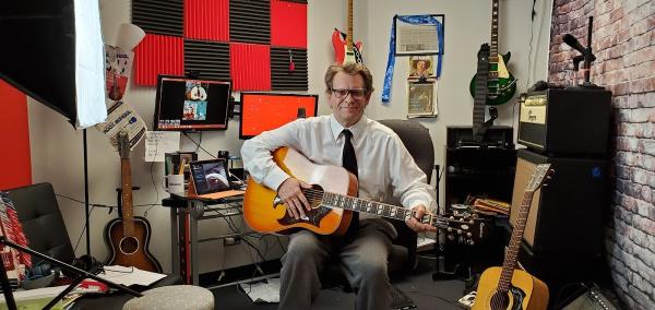 Dupage Guitar Lessons With Robert Simkus Jr