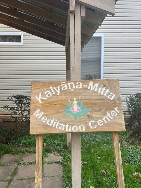 Kalyāṇa-Mitta Meditation Center