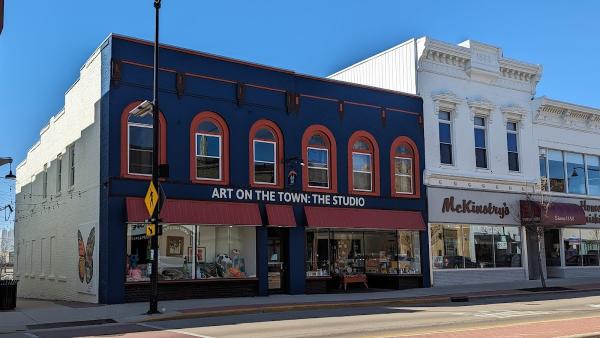 Art on the Town WI: the Studio