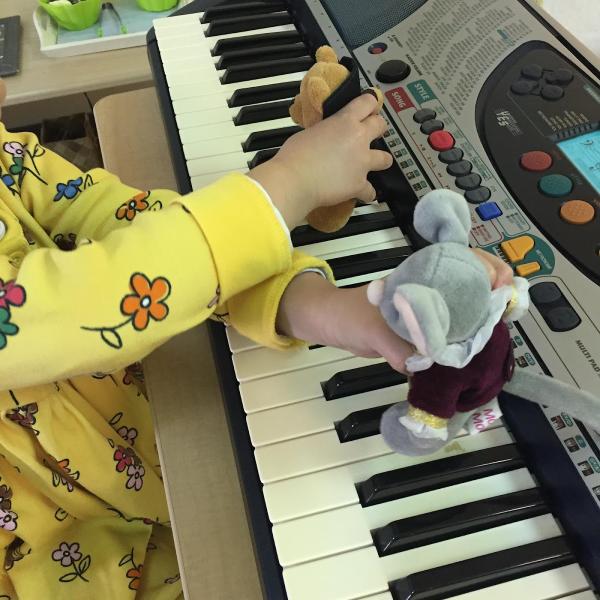 Ms. Lisa's Music