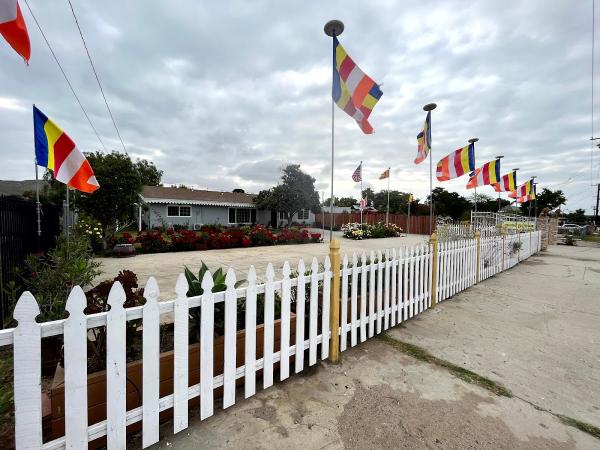 Dhammawood Buddhist Meditation Center of California