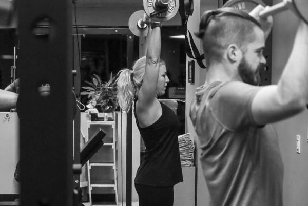 Omaha Elite Kettlebell: at Compete Personal Fitness
