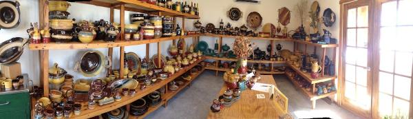 Good Earth Pottery the Studio of Rodney and Judy Lemonier