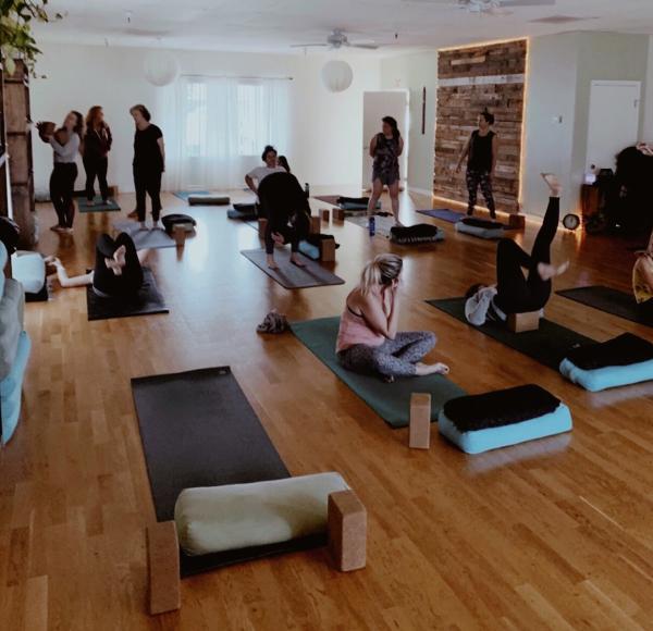 Yoga Shine