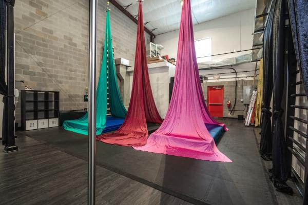 Luna Aerial Dance & Performing Arts