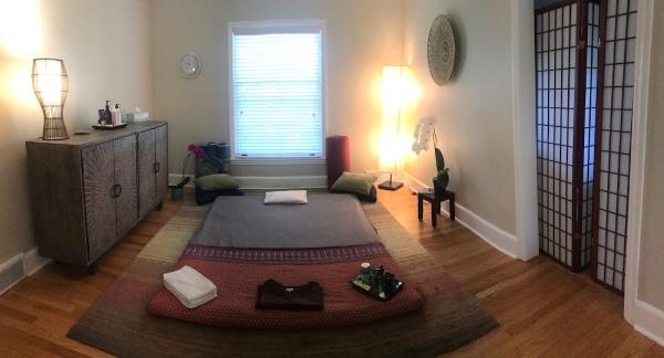 Flow Bodyworks Massage & Yoga