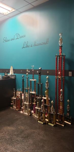 Shining Diamonds Dance Studio