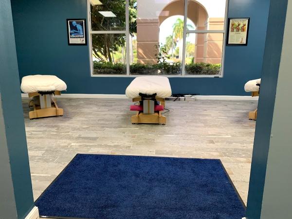 Assisted Stretch Therapy Center