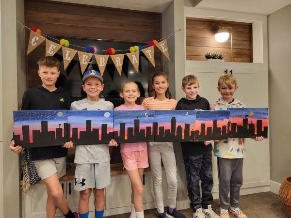 Annie M's Art & Design