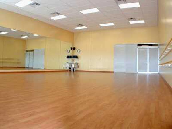 Spotlight Dance Center