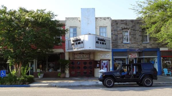 Historic Palace Theatre