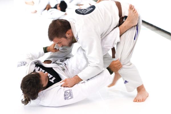 Form Jiu Jitsu Academy