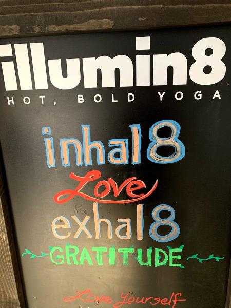 Illumin8 Studios: Hot Bold Yoga