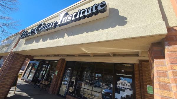 Piano & Guitar Institute