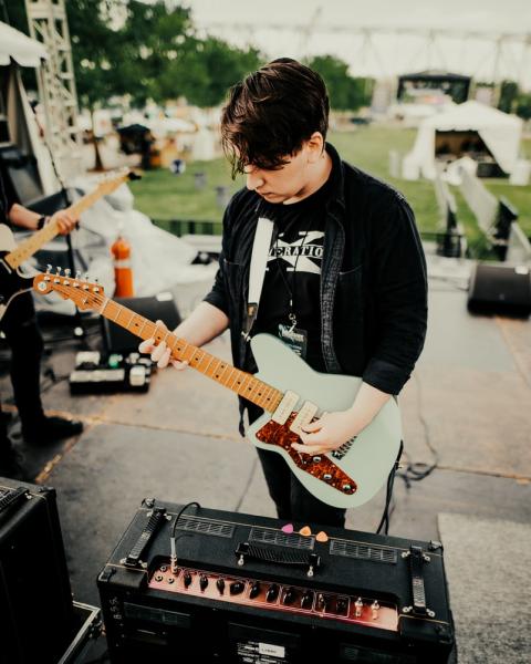 Tony Vineberg Guitar Lessons
