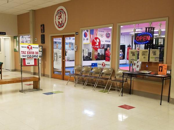 Grand Master YI Brothers Tae Kwon Do