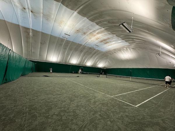 Crestmont Indoor Tennis