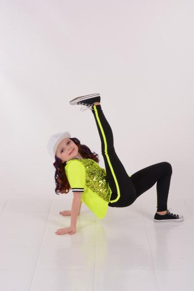 Viki Lynn's School of Dance