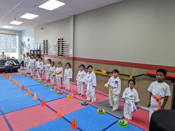 U.s.tae Kwon Do in Fairfax/Taekwondo School/모든 영광 하나님께!