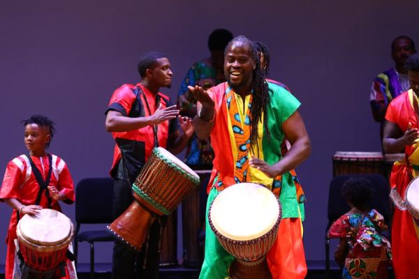 Kankouran West African Dance Company