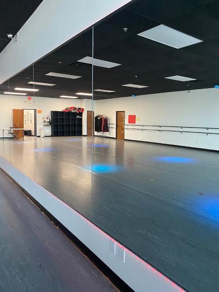 Sway Dance Center