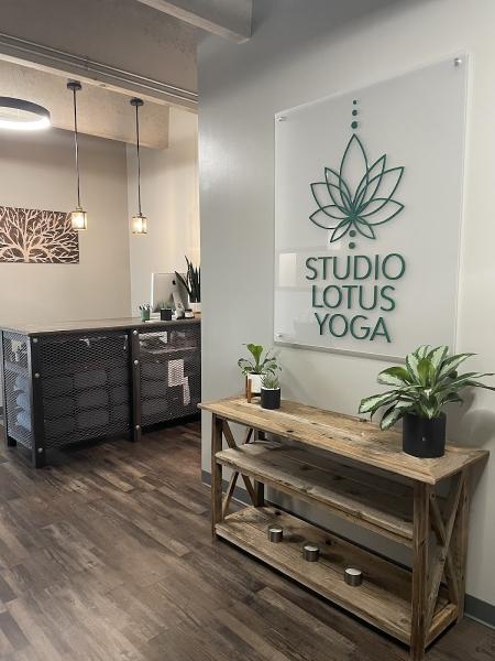 Studio Lotus Yoga