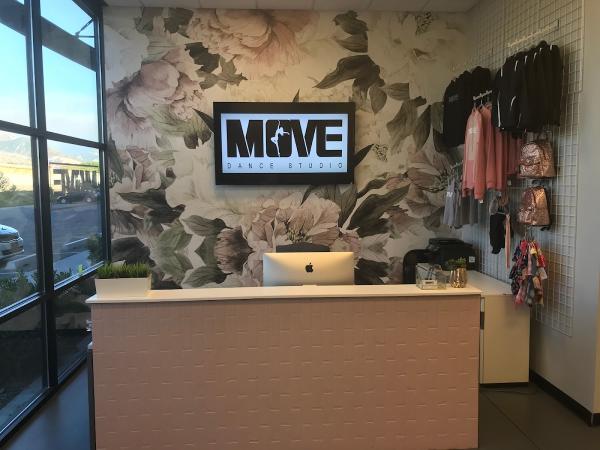 Move Dance Studio