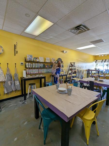 Doodlin Pottery Studio