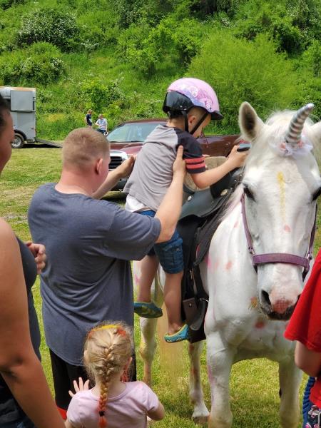 Hoofbeats & Heartbeats Stables