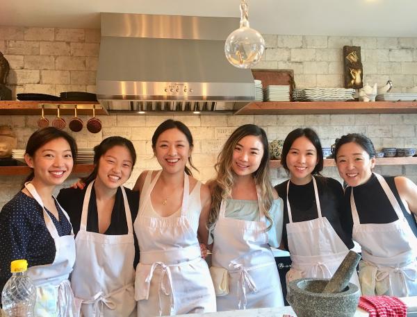 Mama Thai Cooking Club