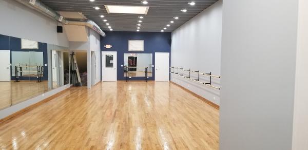 R & B Dance Center