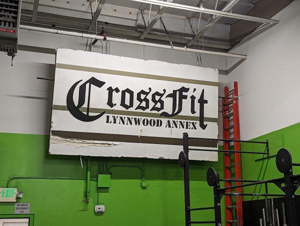 Lynnwood Crossfit Local's Gym