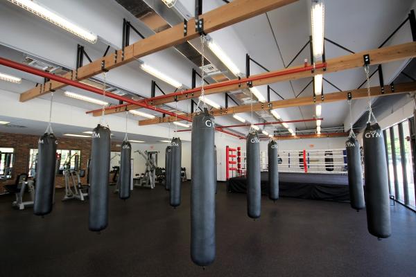 THE GYM Boxing AND Fitness