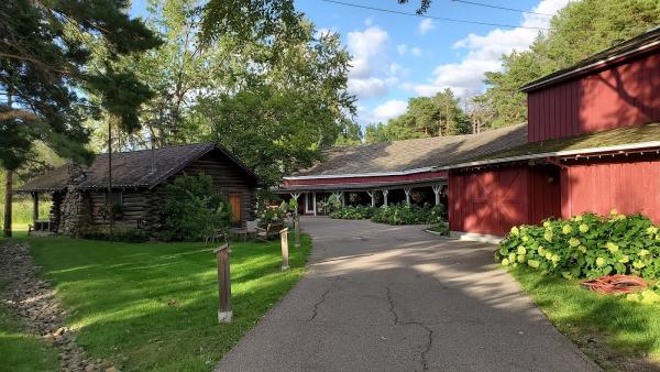 Old Log Theatre