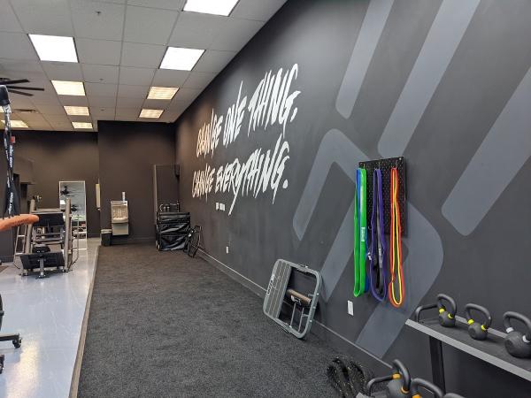 Barbell Effect Training Facility