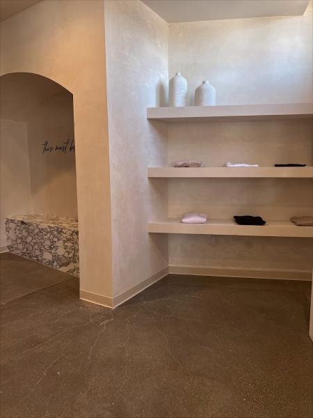 BE Kind Studios Calabasas