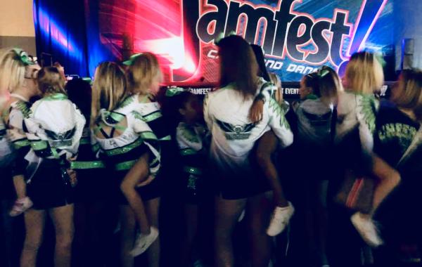 Eagle Elite Cheerleading