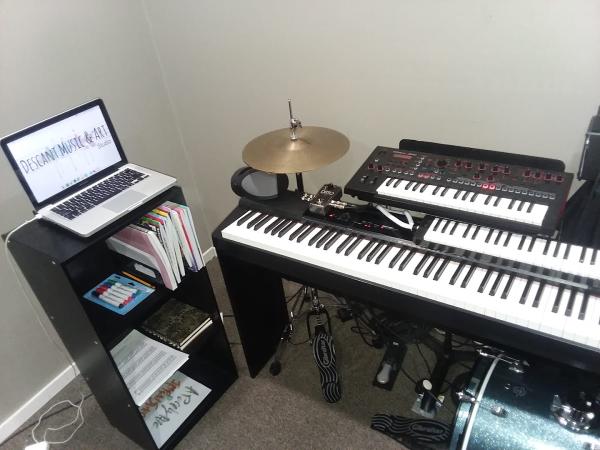 Descant Music and Art Studio