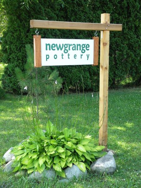 Newgrange Pottery